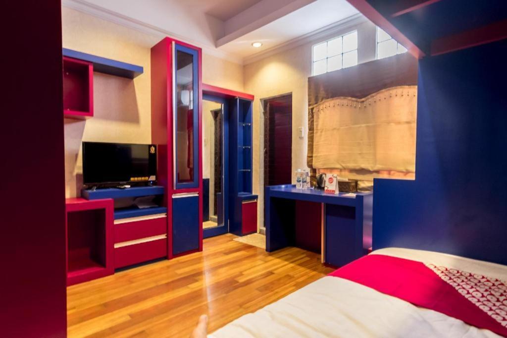 Oyo 619 Naufal Guest House Syariah 메단 외부 사진